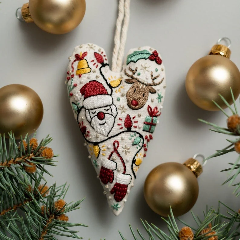 💖DIY Heart Shaped Hand Embroidered Christmas Ornament/Ornament Kit - Image 2