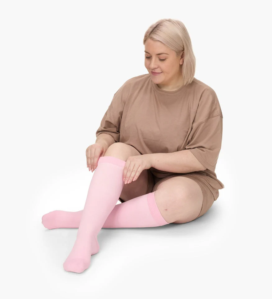 Tiktrove Advanced Wide Compression Socks For Pain Relief - Image 10