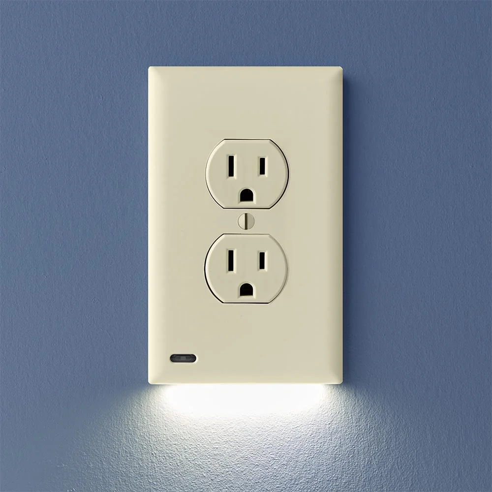 OUTLET WALL PLATE WITH LED NIGHT LIGHTS-NO BATTERIES OR WIRES [UL FCC CSA CERTIFIED] 1 Set ( 2 PCS ) - Image 5