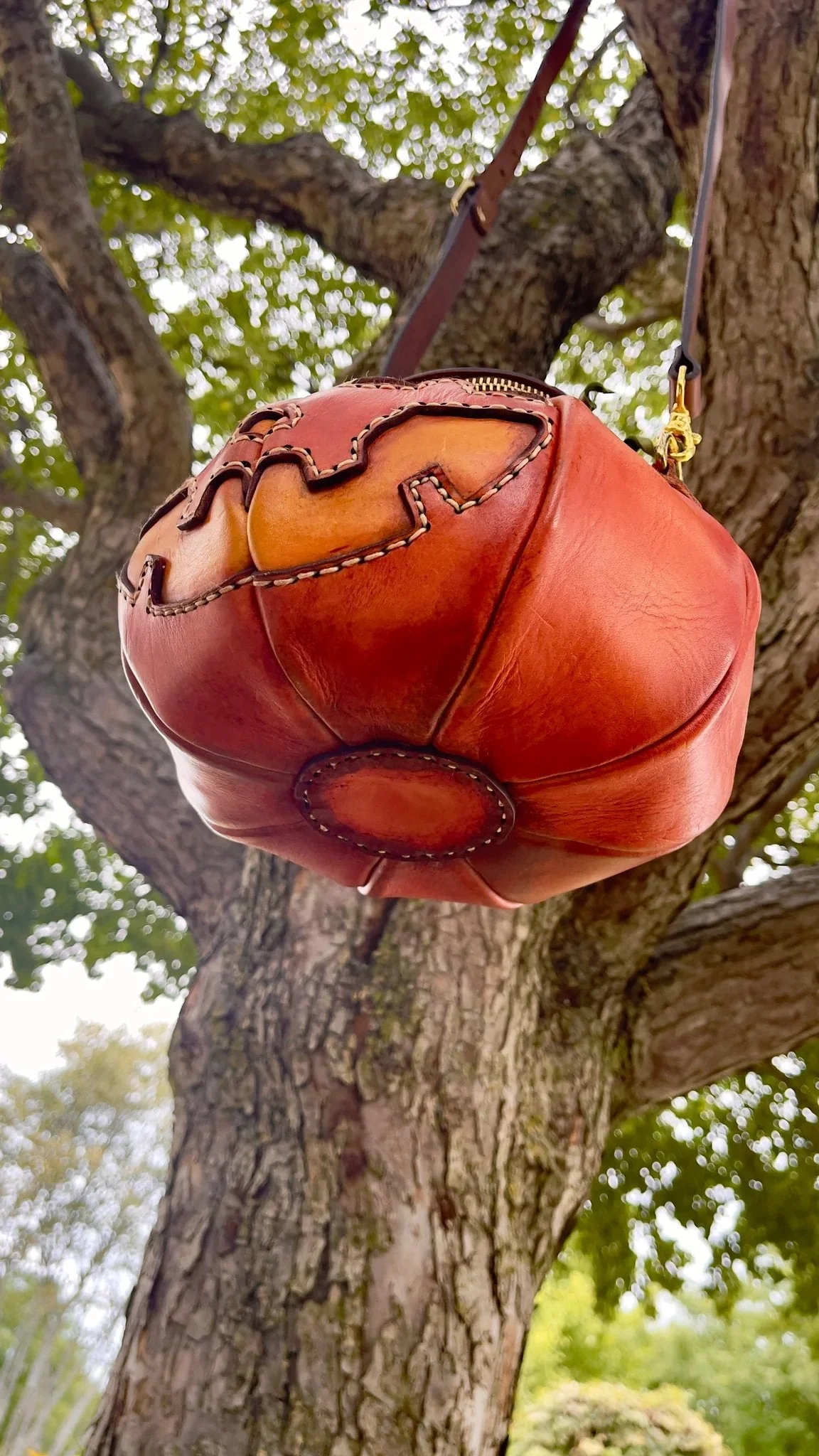 🎃handmade leather Pumpkin Bag(✨Same as in the video) - Image 2